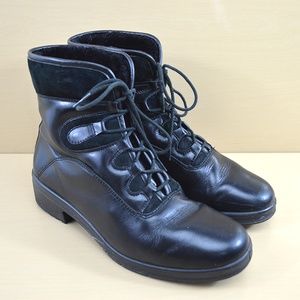 SPRING STEP SHERPA LEATHER BOOTIE #170-42